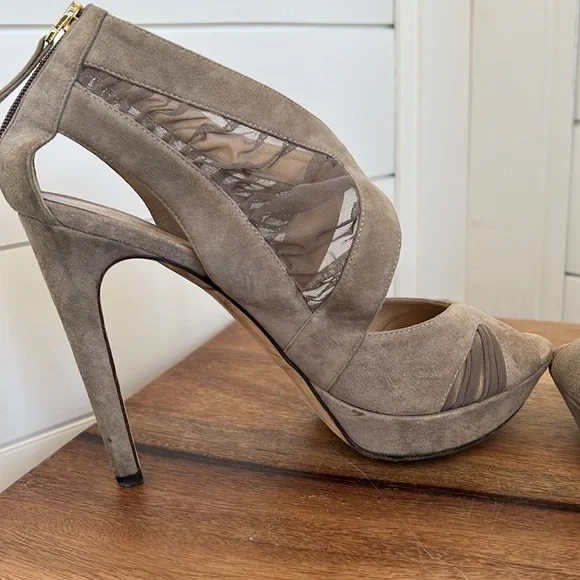 Fendi Heels - Picture 12 of 17